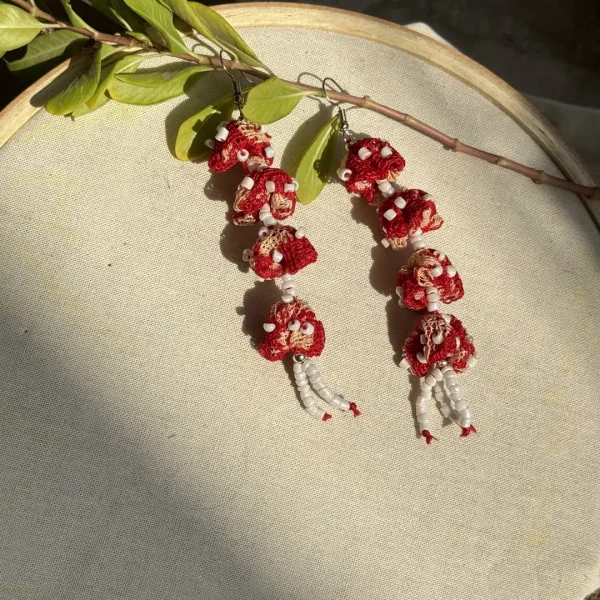 Red Dangler - Image 3